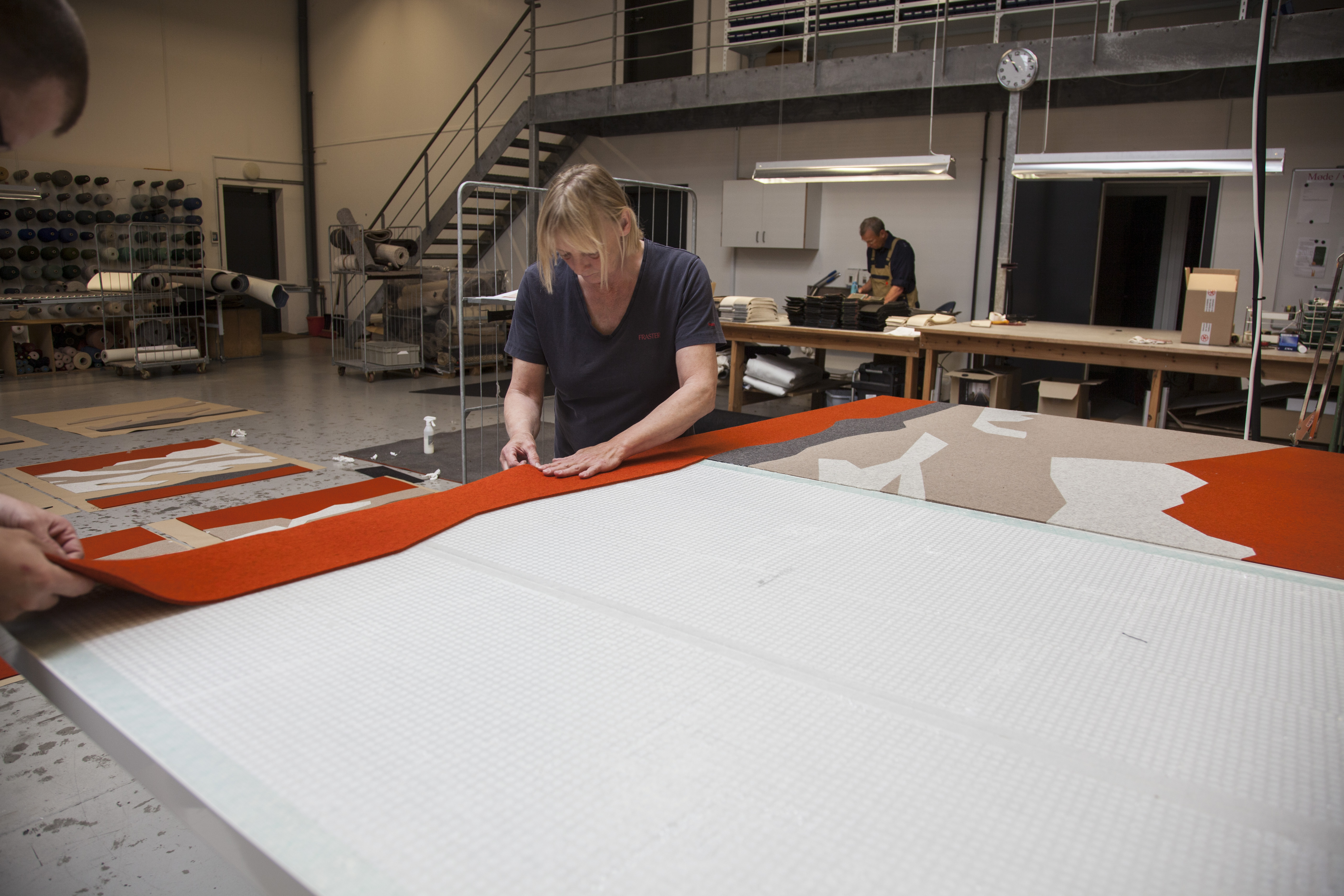 Produktion af Twister akustikmoduler i filt (2)